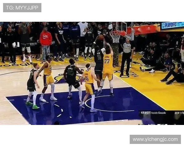 勇士与湖人激战11月24日精彩录像回顾与赛后分析