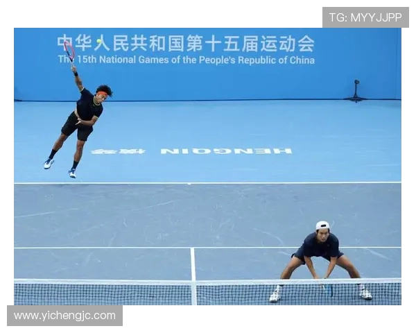 重庆网球队技术提升之路:聚焦网球训练与战术分析